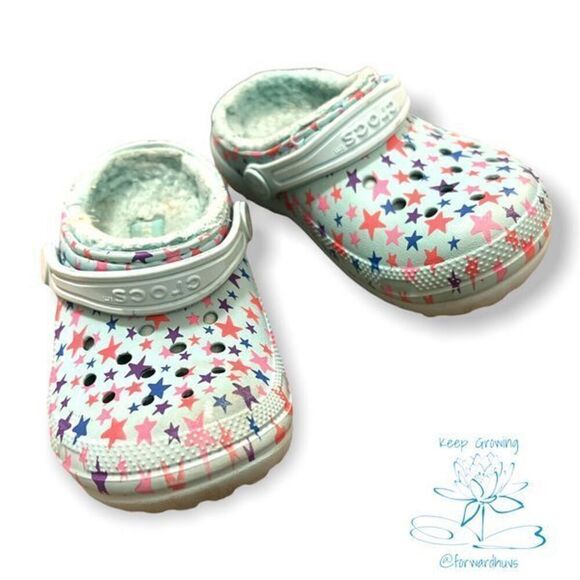 Crocs Teal Star Faux Fur Lined Clog Sandals Youth Size 9 - Picture 8 of 9